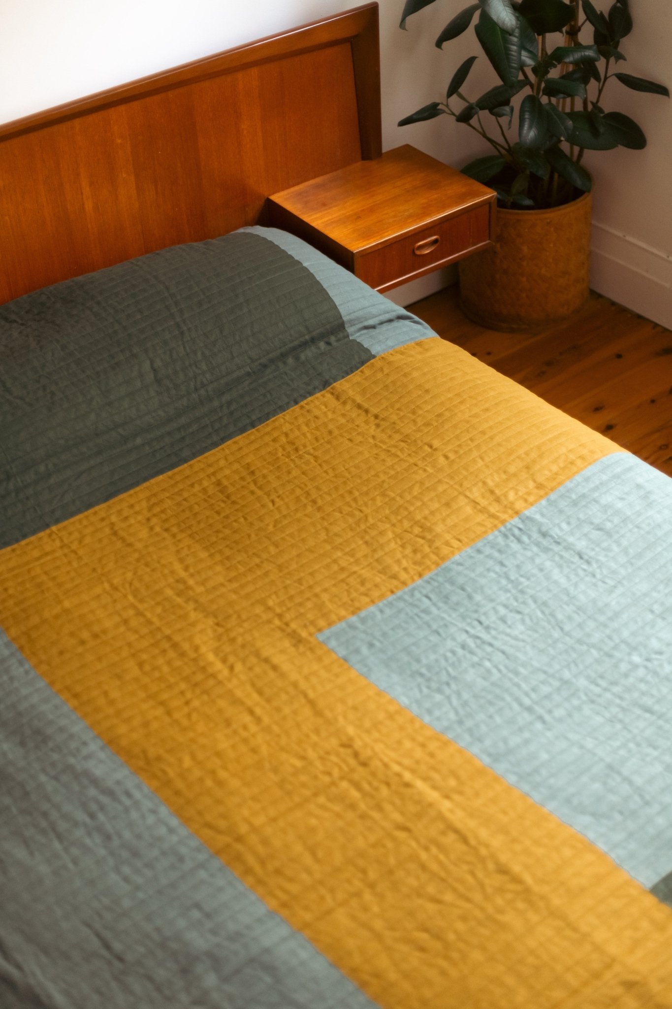 Tonal Zero Waste Heirloom Quilt - In Stock - SLEEP GOOD