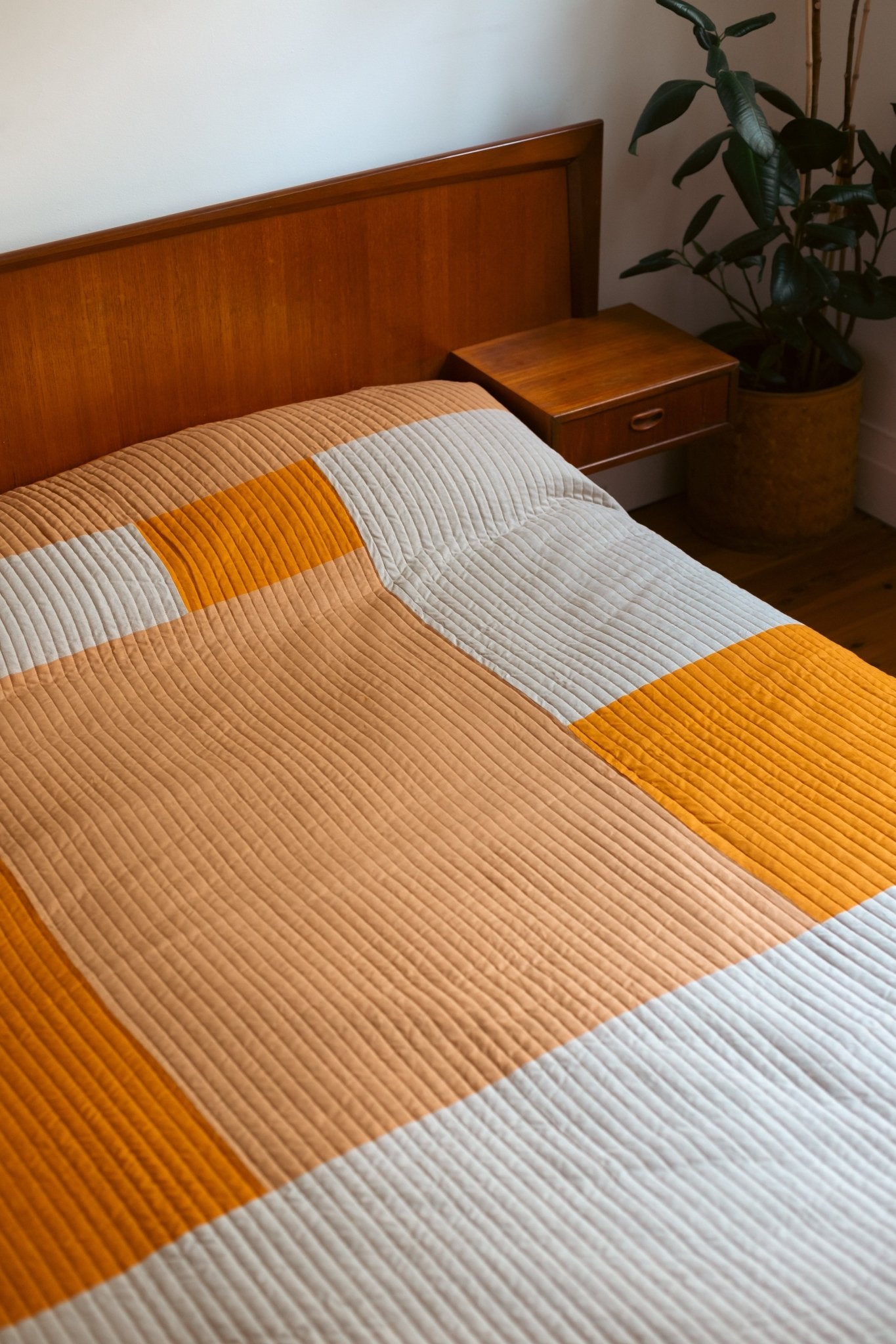 Tonal Zero Waste Heirloom Quilt - In Stock - SLEEP GOOD